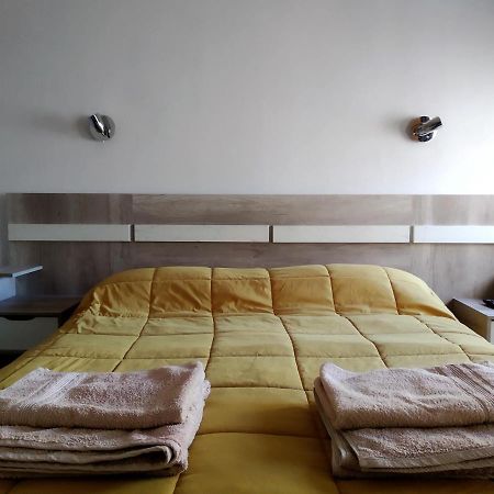 Departamento De Un Dormitorio En Centro Rosarino Rosario Exterior foto